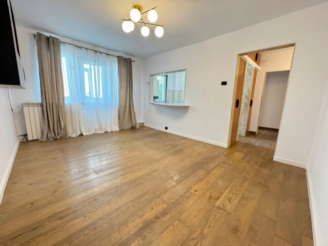 Apartament 4 camere - Mircea cel Batran
