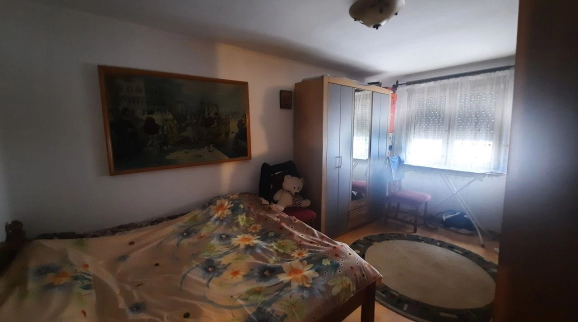 Oferta De vanzare apartament, 3 camere, decomandat, 72 mp, Calea Romanului,  OMV / Mihai Viteazul imagine 2