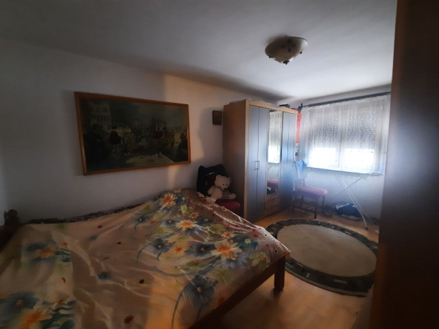 De vanzare apartament, 3 camere,  decomandat,  72 mp, Calea Romanului,  (OMV / Mihai Viteazul) 162582