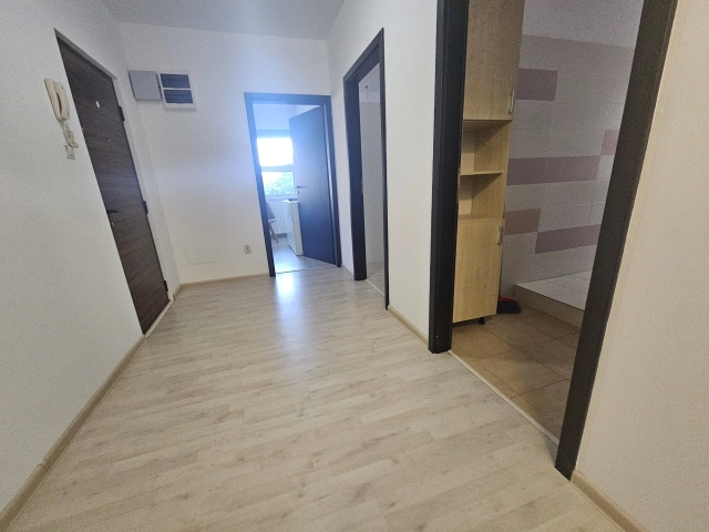 Apartament 5 camere - Podul de Fier