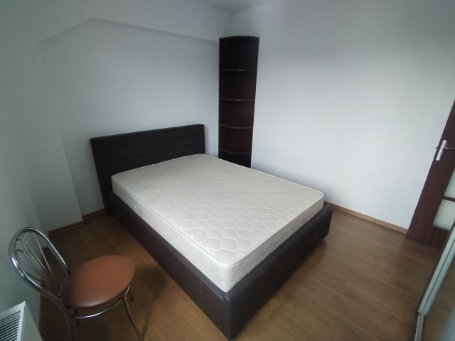 Central apartament  40 mp, 2 camere,  semidecomandat, de inchiriat,  (Pallas Campus ) 162469