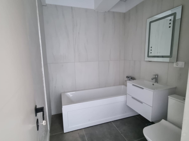 Apartament nou de vanzare, 1 camera,  semidecomandat,  36 mp, Bucium,  (Visan) 153820