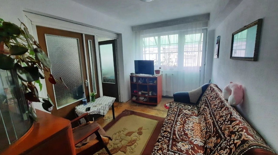 Oferta Apartament, 3 camere semidecomandat, 50 mp, Maratei, de vanzare,  Plaiului / Gradinita Floare de Colt imagine 2