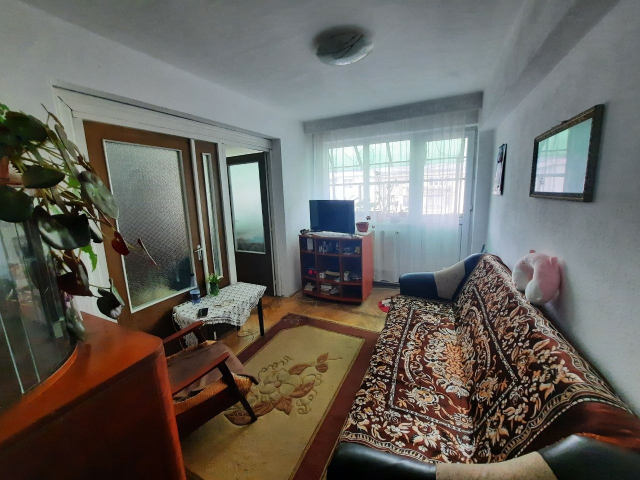 Apartament, 3 camere  semidecomandat,  50 mp, Maratei, de vanzare,  (Plaiului / Gradinita Floare de Colt) 162291