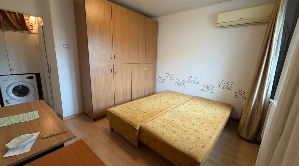 Oferta 2 camere, decomandat, 51 mp, de vanzare apartament in zona Nicolina,  Nicolina 2 Prima statie imagine 5