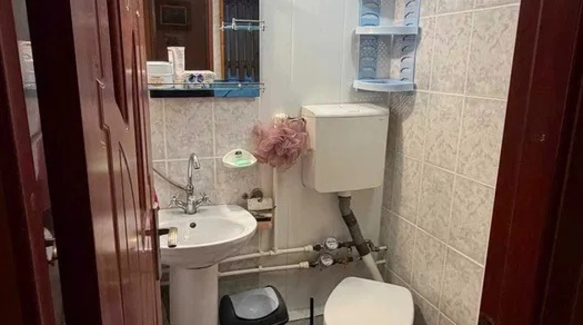 Oferta Apartament de vanzare, 1 camera, decomandat, 30 mp, Podu Ros,  Salubris imagine 7