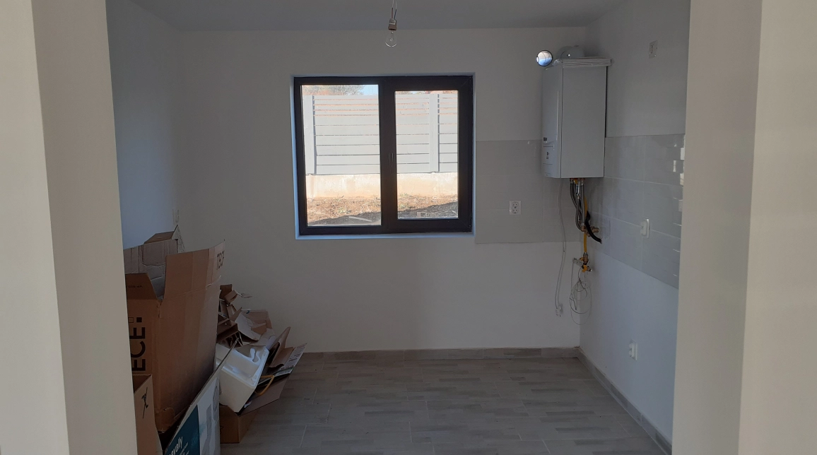 Oferta 4 camere, 105 mp, de vanzare casa in zona Rediu,   imagine 3