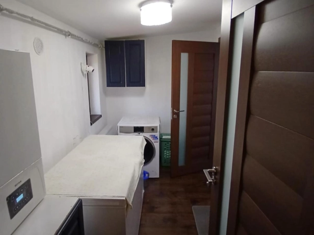 Apartament 3 camere - Breazu