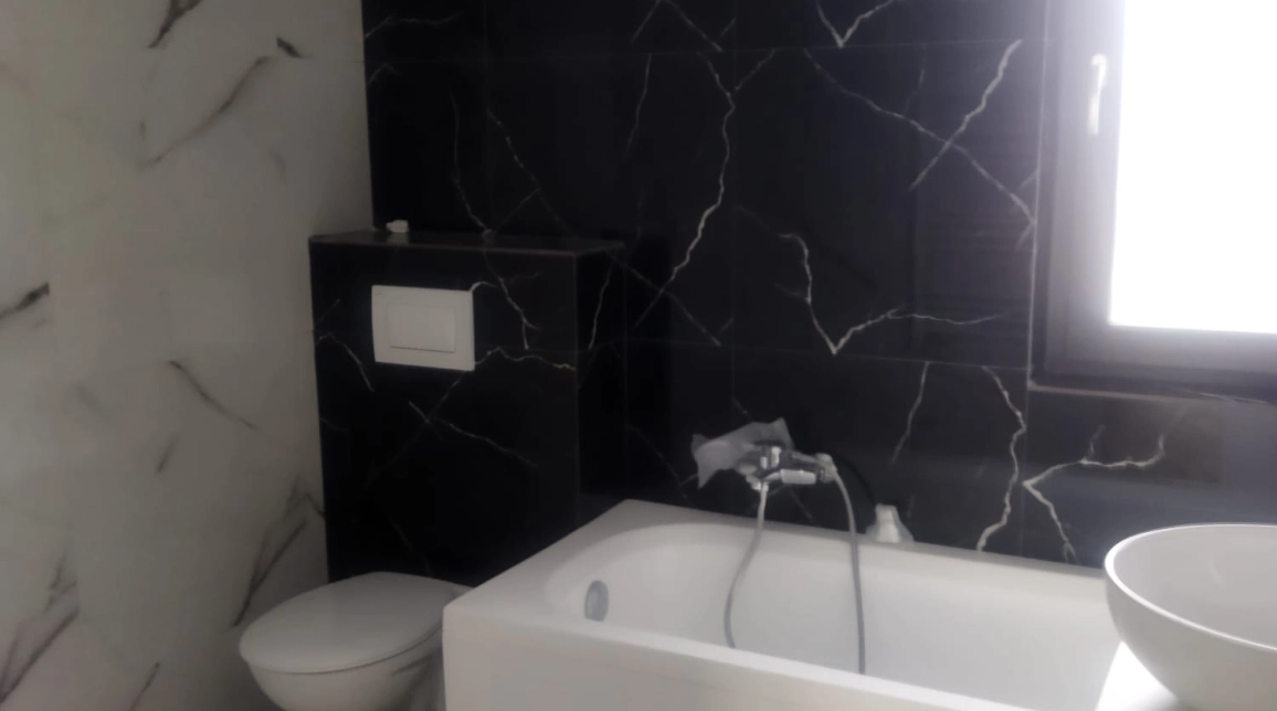 Oferta 4 camere, 106 mp, de vanzare casa in zona Valea Adanca,  mai jos de 5 drumuri imagine 10