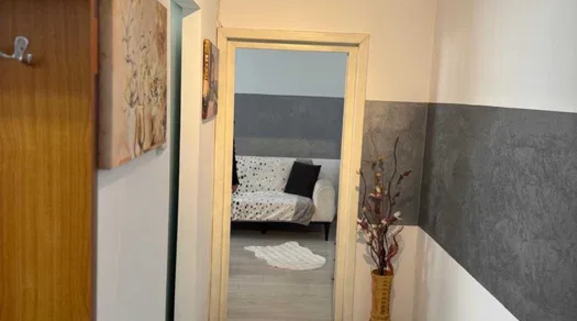Oferta Apartament, 2 camere decomandat, 55 mp, Precista, de inchiriat imagine 5