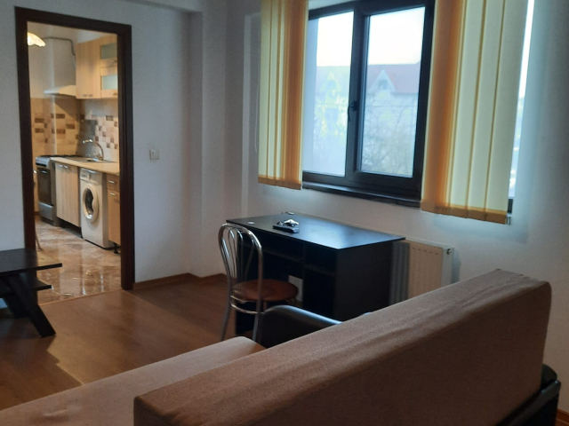 Central apartament  45 mp, 2 camere,  semidecomandat, de inchiriat,  (Pallas Campus ) 162469