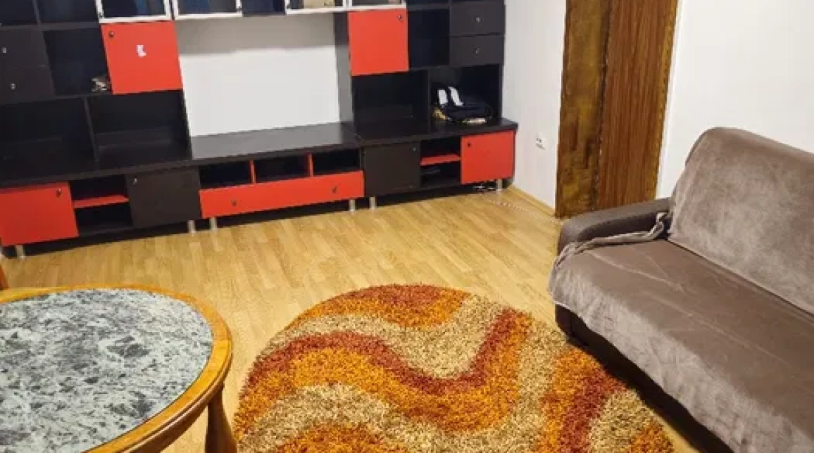 Oferta Podu Ros apartament 50 mp, 2 camere, semidecomandat, de inchiriat,  Cantemir imagine 2