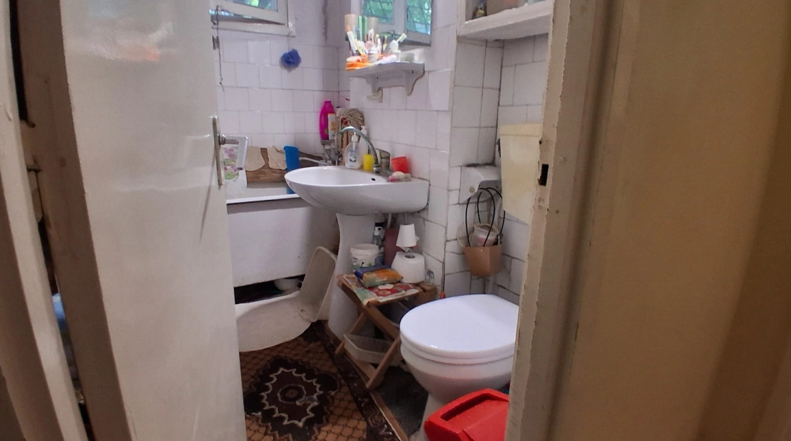 Oferta 3 camere, semidecomandat, 70 mp, de vanzare apartament in zona Podu Ros,  Liceul Emil Racovita imagine 8