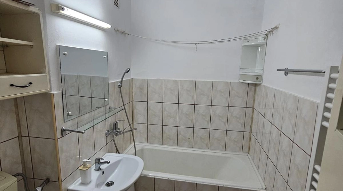 Oferta  32 mp, de vanzare garsoniera in zona Tatarasi,  Magazin Flux Constructii imagine 12