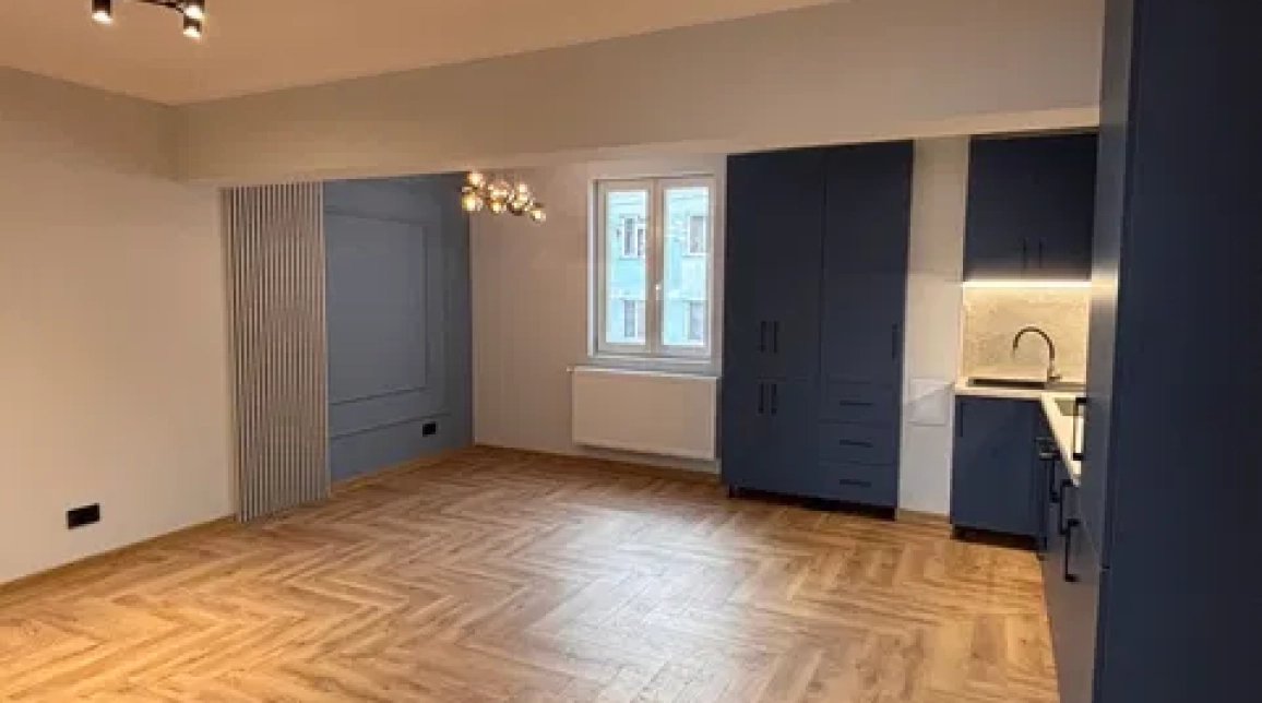 Oferta Apartament de vanzare, 3 camere, decomandat, 77 mp, Precista imagine 8