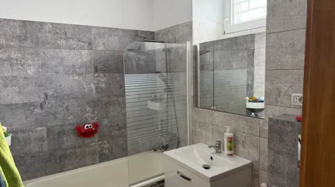 Oferta Apartament de vanzare, 3 camere, decomandat, 93 mp, Central,  Orhei imagine 7