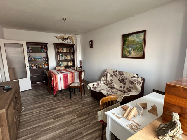 Apartament de vanzare, 2 camere,  decomandat,  54 mp, Tatarasi,  (In spate la Posta) 162020