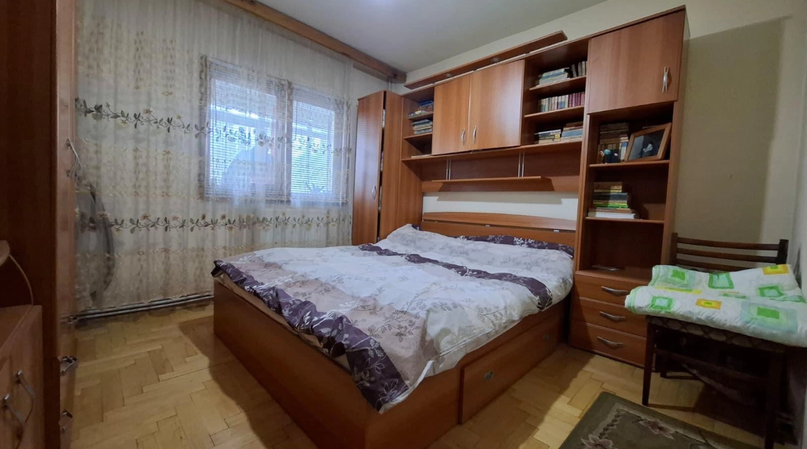 Oferta 3 camere, semidecomandat, 60 mp, de vanzare apartament in zona Nicolina,  Nicolina 2 imagine 7