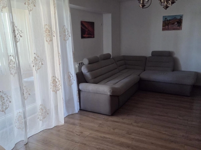 Apartament 3 camere - Nicolina