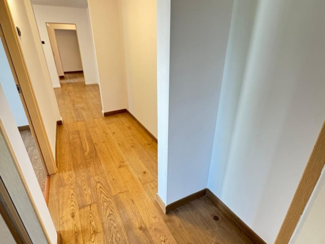 4 camere,  semidecomandat,  65 mp, de vanzare apartament in zona Mircea cel Batran,   163053