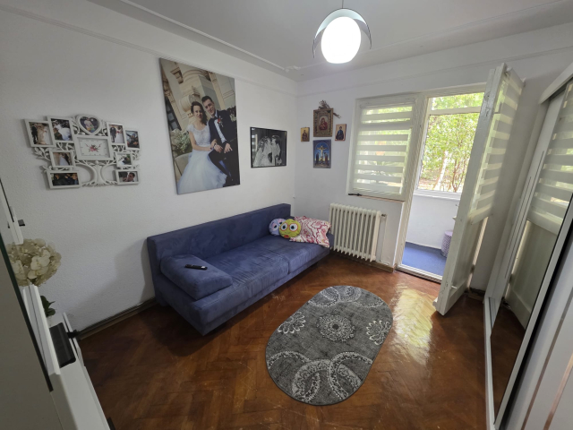 Apartament de vanzare, 2 camere,  decomandat,  38 mp, Alexandru cel Bun,  (Liceul Miron Costin) 163325