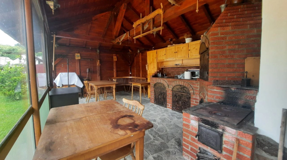 Oferta Alexandru cel bun (Jud. Neamt) casa 340 mp, 7 camere, de vanzare,  Bistrita imagine 9