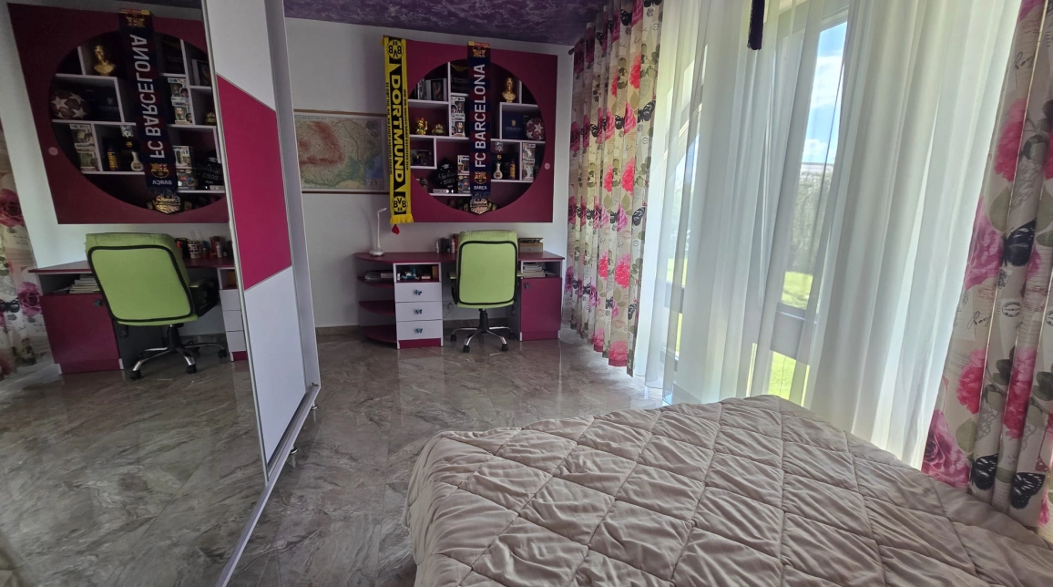 Oferta De vanzare casa, 5 camere, 180 mp, Visani,  700m de Freya imagine 32