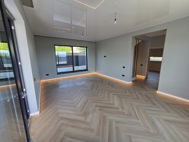5 camere,  140mp, de vanzare vila in zona Miroslava,  (Cresa Miroslava) 163408