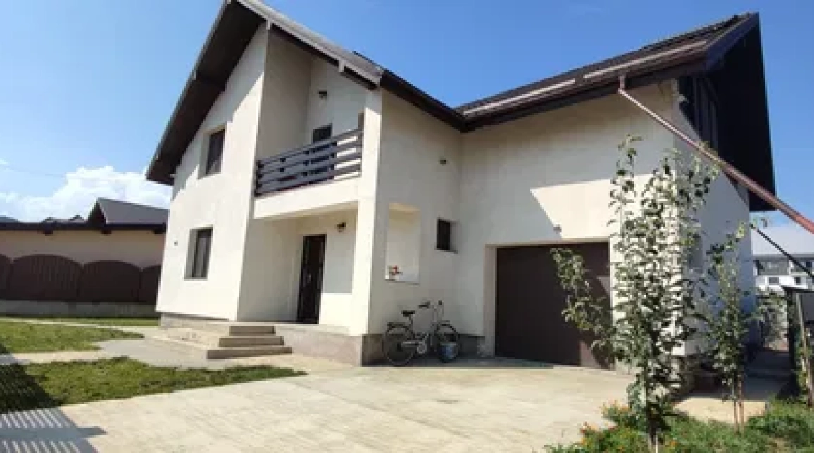 Oferta Casa, 4 camere , 160 mp, Fermelor, de inchiriat,   imagine 1