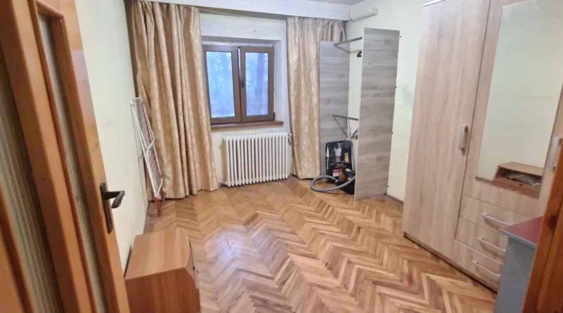 Oferta Apartament de vanzare, 3 camere, decomandat, 74 mp, Nicolina,  Biserica Catolica imagine 4
