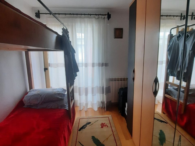 De vanzare apartament, 3 camere,  decomandat,  72 mp, Calea Romanului,  (OMV / Mihai Viteazul) 162582