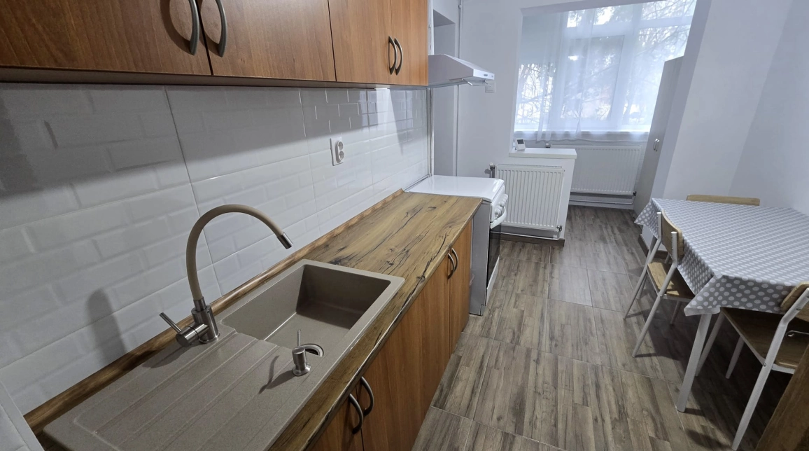 Oferta Apartament, 3 camere decomandat, 70 mp, Copou, de inchiriat,  Universitatea Al. I. Cuza imagine 11