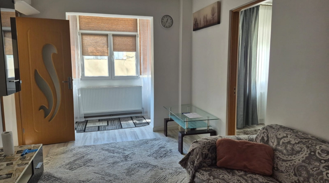 Oferta Apartament de inchiriat, 2 camere, nedecomandat, 35 mp, Tatarasi,  Piata Chirila imagine 6