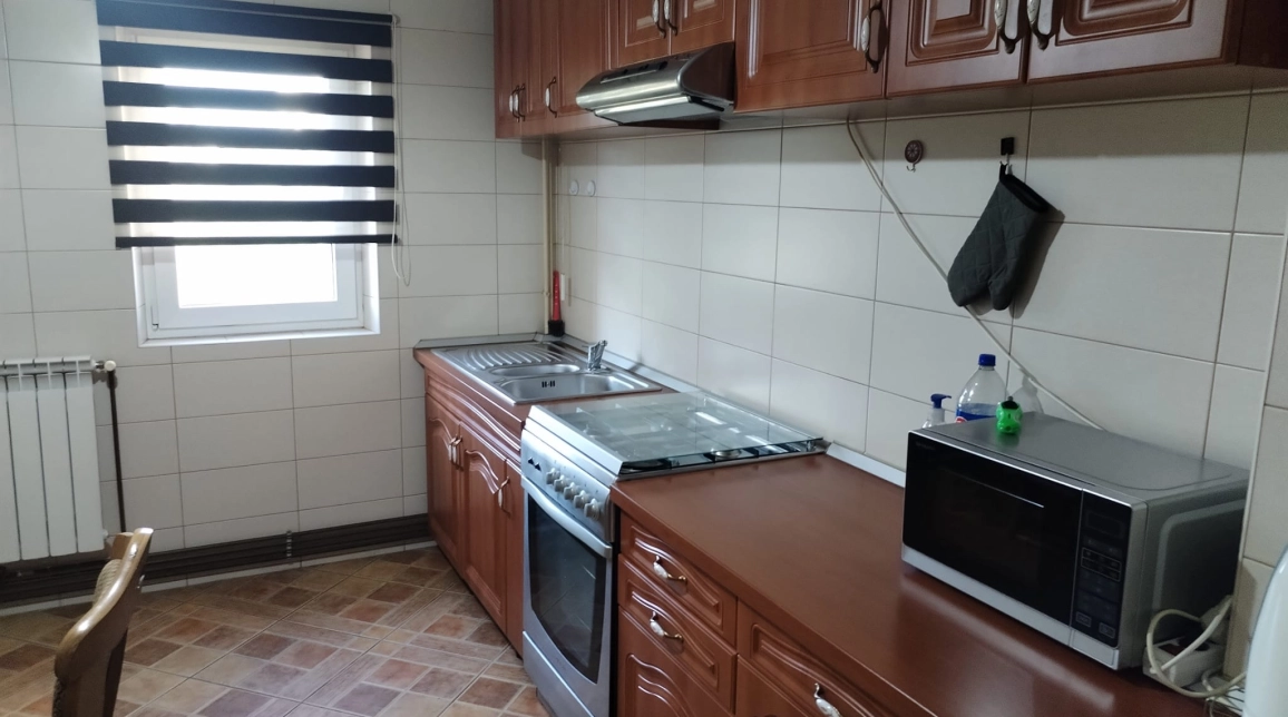 Oferta De inchiriat apartament, 2 camere, decomandat, 60 mp, Centru,  UMF imagine 9