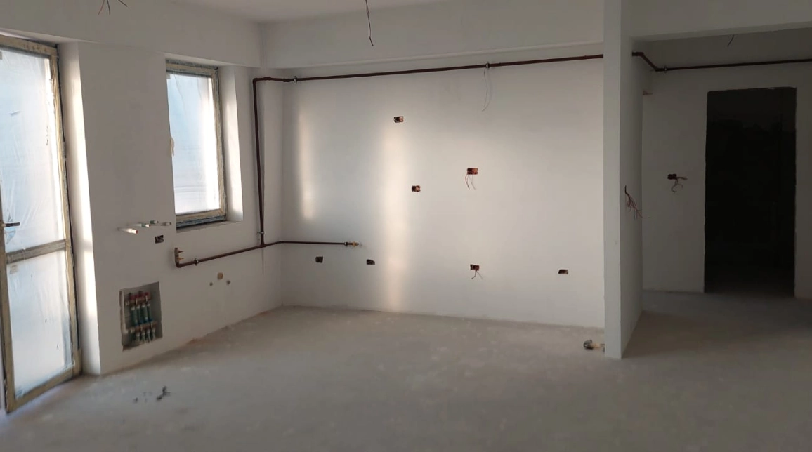 Oferta Fermelor apartament 77 mp, 3 camere, decomandat, de vanzare imagine 1