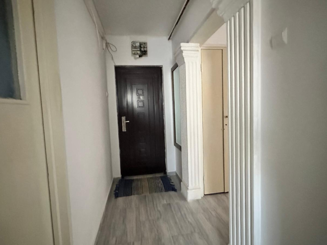 Apartament de vanzare, 2 camere,  decomandat,  54 mp, Tatarasi,  (In spate la Posta) 162020