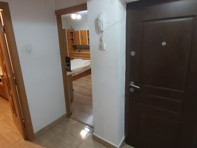 De vanzare apartament, 3 camere,  decomandat,  71 mp, Dacia,  (Bicaz) 162412