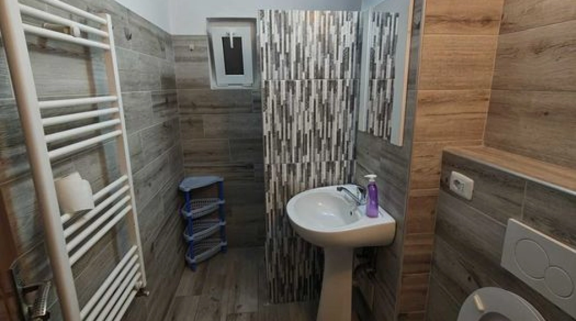Oferta Apartament de vanzare, 4 camere, decomandat, 85 mp, Frumoasa,  Bld Poitiers - BRD imagine 7