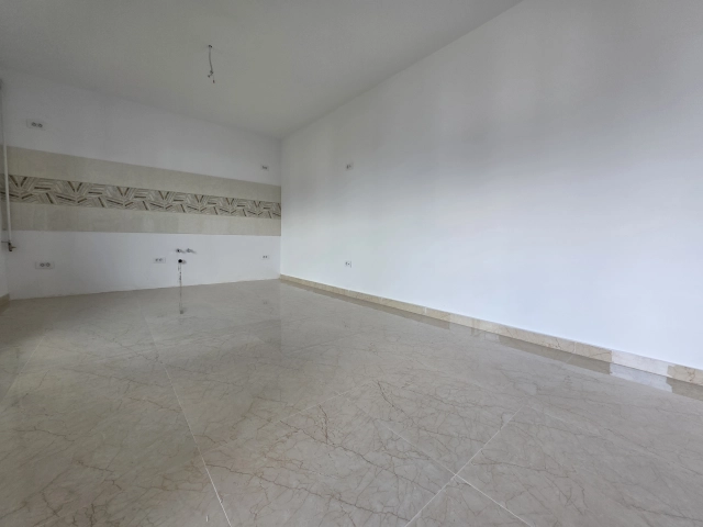 Apartament 3 camere - Miroslava