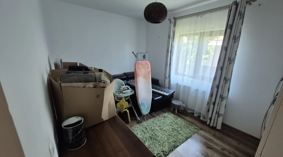 Oferta Casa, 5 camere , 148 mp, Valea Adanca, de vanzare,  5 drumuri imagine 7