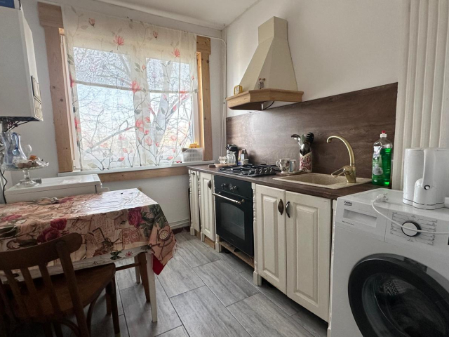 Apartament de vanzare, 2 camere,  decomandat,  54 mp, Tatarasi,  (In spate la Posta) 162020