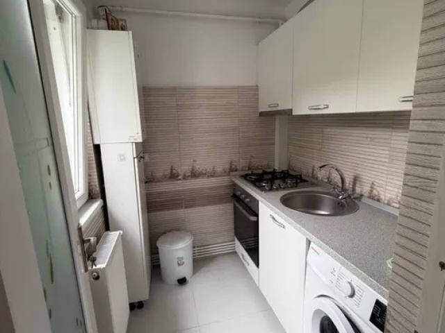 2 camere,  nedecomandat,  33 mp, de vanzare apartament in zona Tatarasi,  (Carrefour Express) 163088