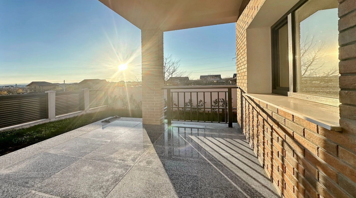 Oferta De vanzare casa, 4 camere, 120 mp, Miroslava,  Alin Automobile imagine 5