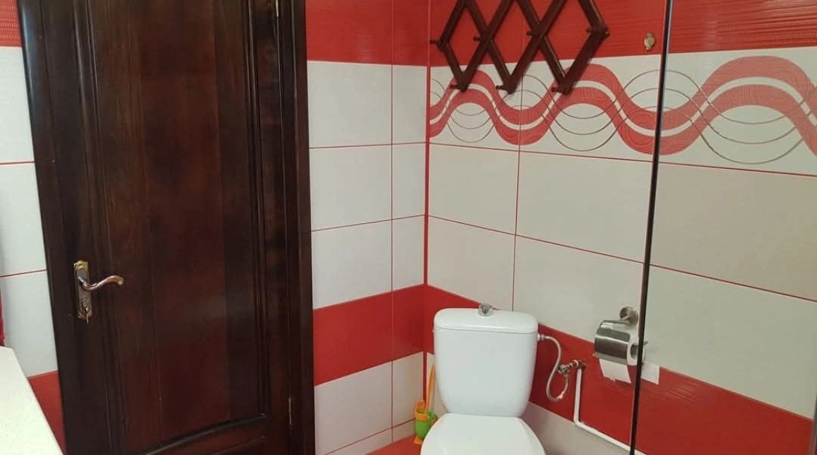 Oferta Casa, 3 camere , 90 mp, Rediu, de vanzare,  Restaurant Casablanca imagine 5