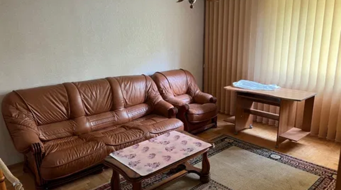 Oferta Apartament, 2 camere decomandat, 55 mp, Precista, de inchiriat imagine 1