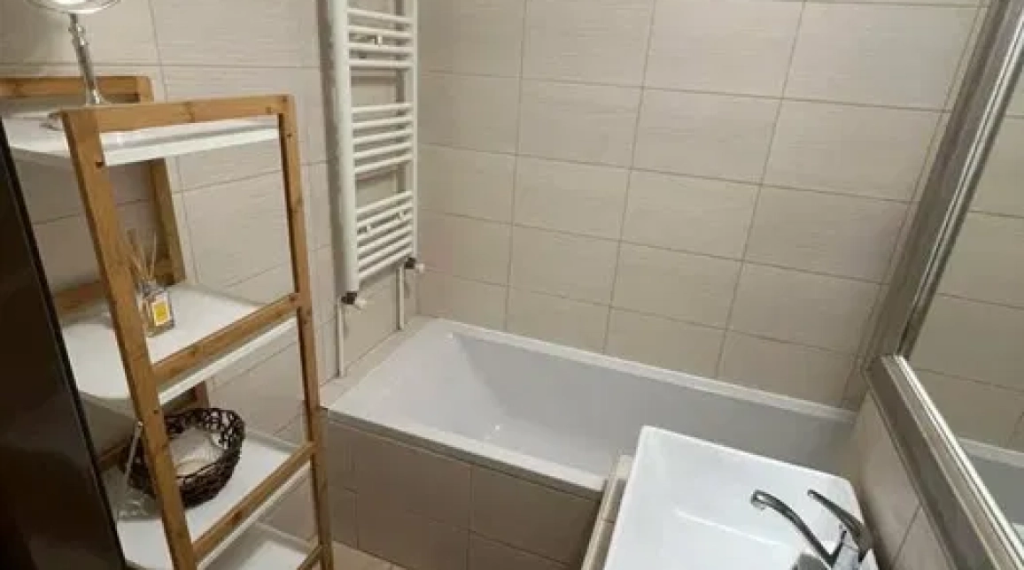 Oferta 1 camera, decomandat, 42 mp, de inchiriat apartament in zona Pacurari,  Kaufland imagine 2