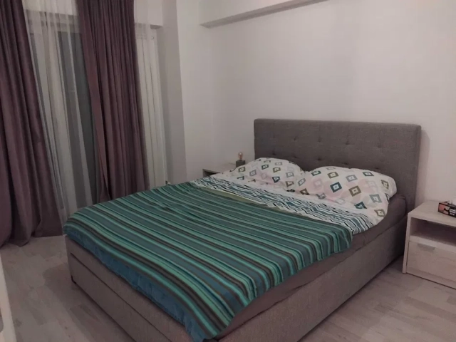 Apartament 3 camere - Tatarasi