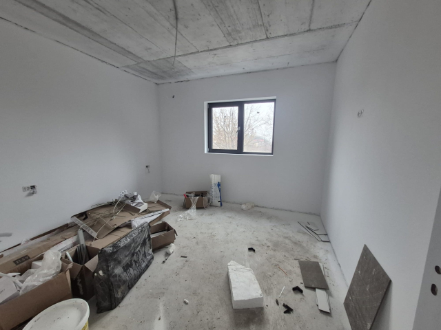 Frumoasa apartament nou  32 mp, 1 camera,  decomandat, de vanzare,  (Manta Rosie - La 2 pasi Hlincea) 158954