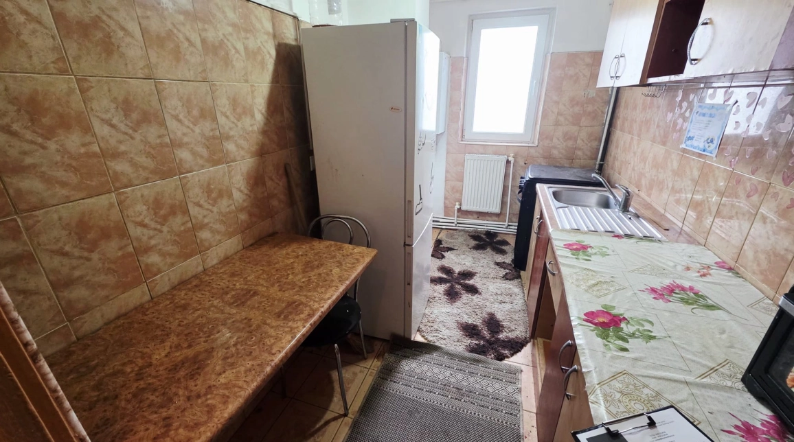 Oferta De vanzare apartament, 3 camere, semidecomandat, 54 mp, Dacia,  Bicaz imagine 6