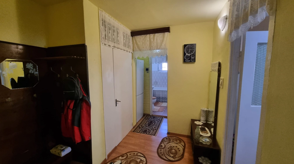 Oferta 2 camere, decomandat, 51 mp, de vanzare apartament in zona Nicolina,  Nicolina 2 imagine 4